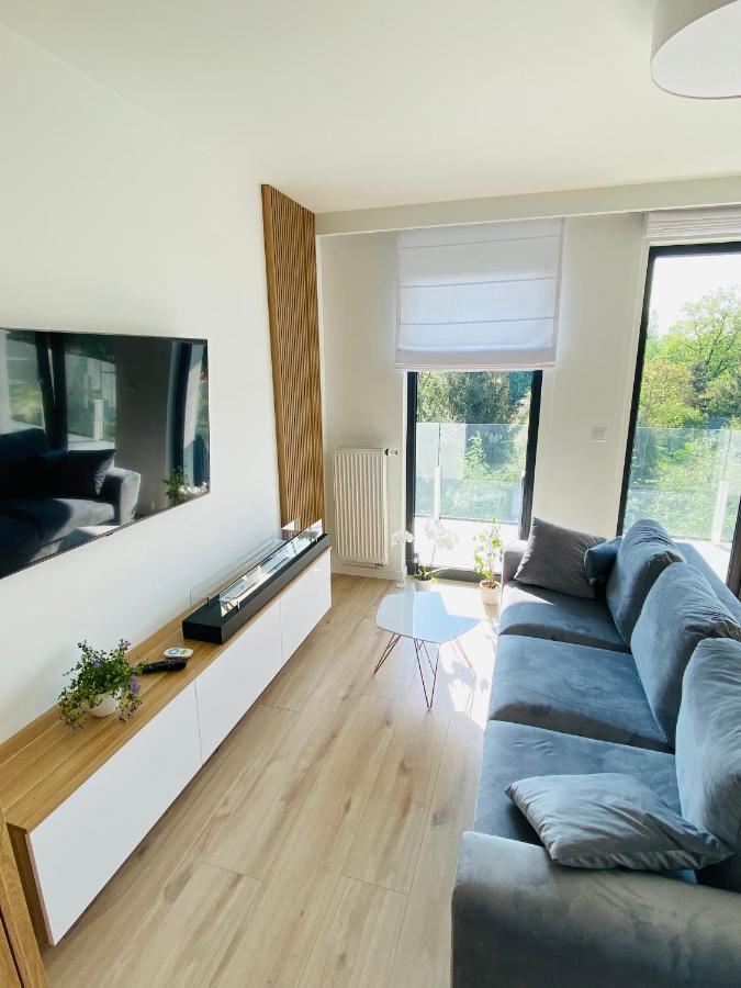 Luxury White Apartment In Park Lotnikow Krakov Exteriér fotografie